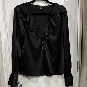 SHEIN Black Ruffled V-Neck Blouse